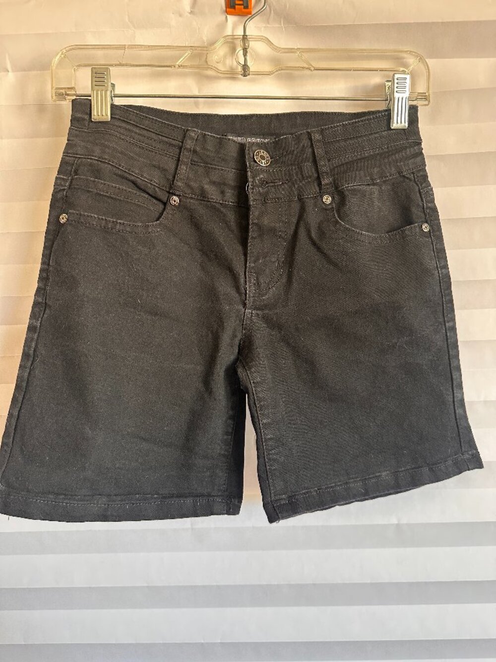 Silver Crush Women’s Black Denim Bermuda Shorts Size 3